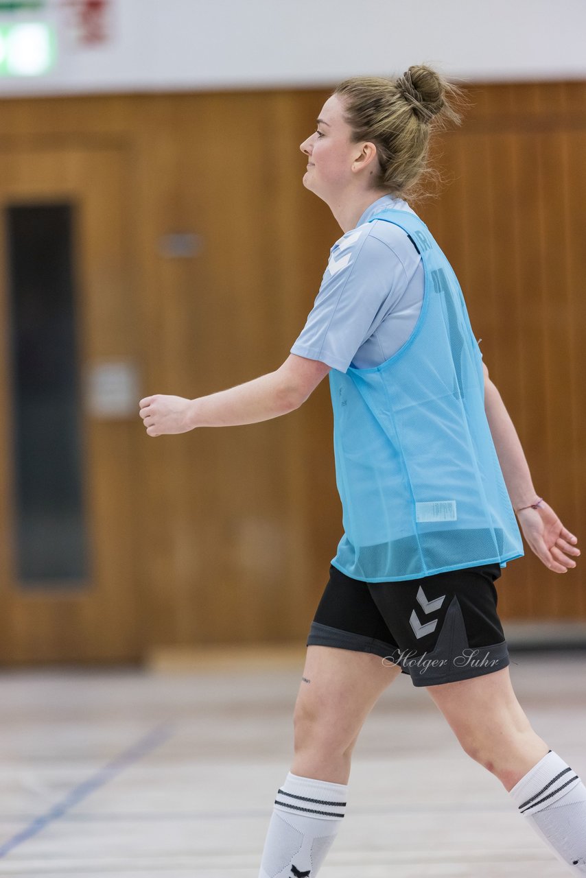 Bild 645 - VR Bank Cup Horst